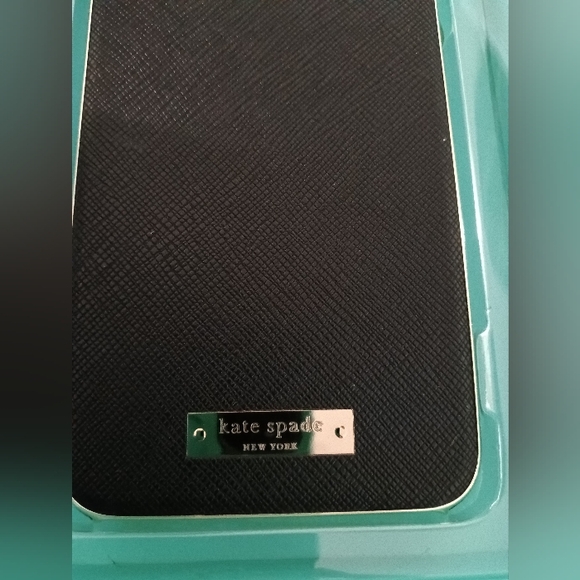 🆕Kate Spade Wrap Case Saffiano Black & Gold Size 5.5" for iPhone 7+ & iPhone 8+ - Picture 11 of 14